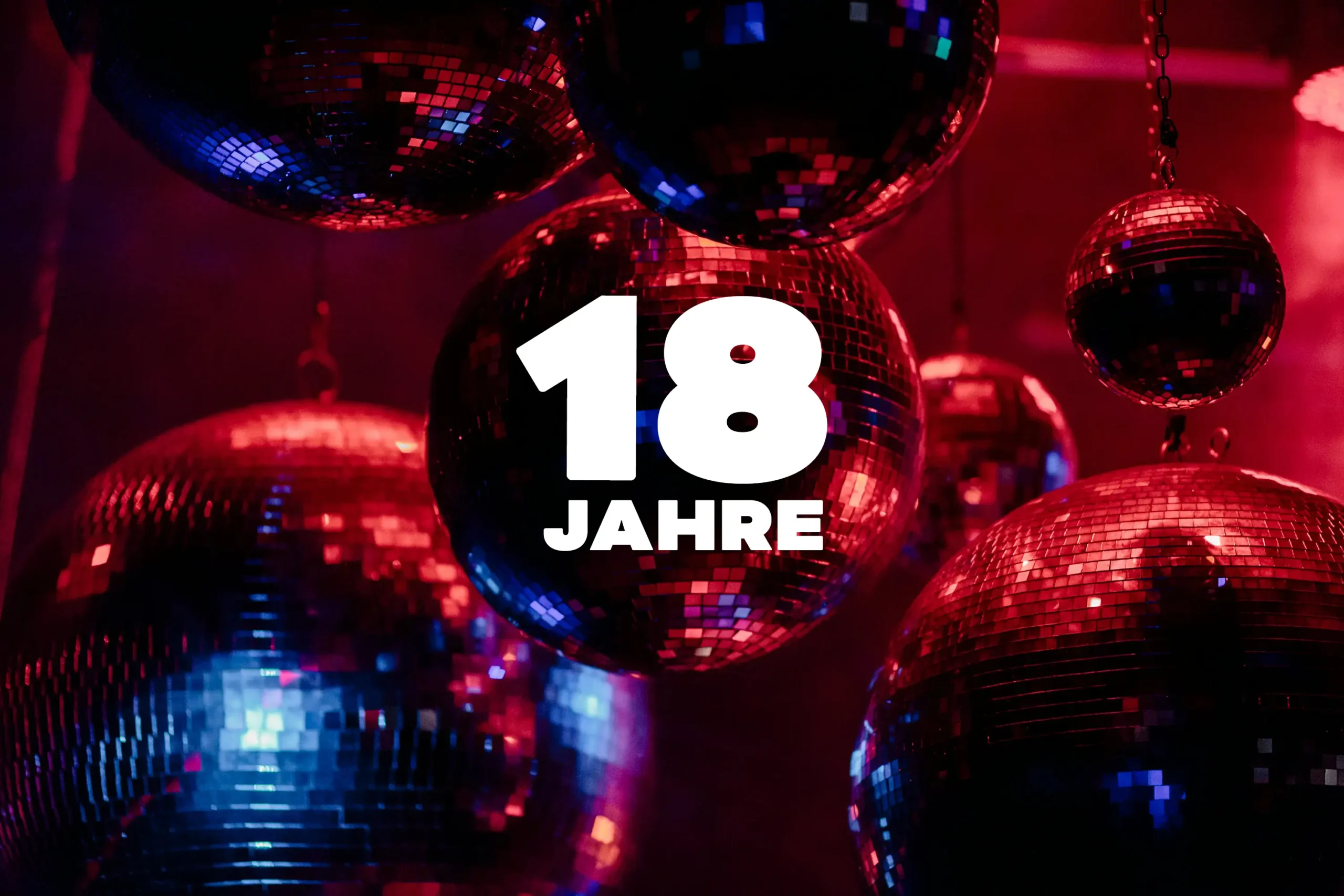 Mehr über den Artikel erfahren 18 Jahre FORMAT M